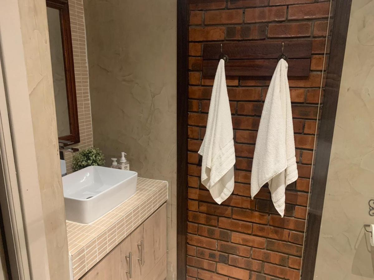 Douglas Villas Tzaneen Exteriör bild