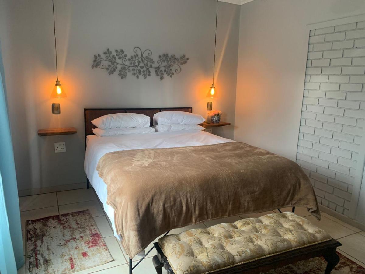 Douglas Villas Tzaneen Exteriör bild
