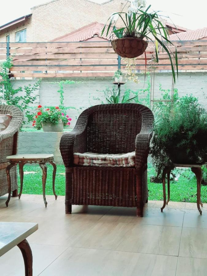 Douglas Villas Tzaneen Exteriör bild