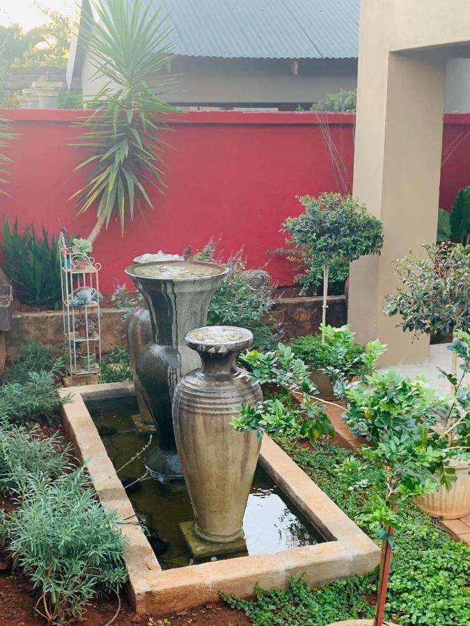 Douglas Villas Tzaneen Exteriör bild
