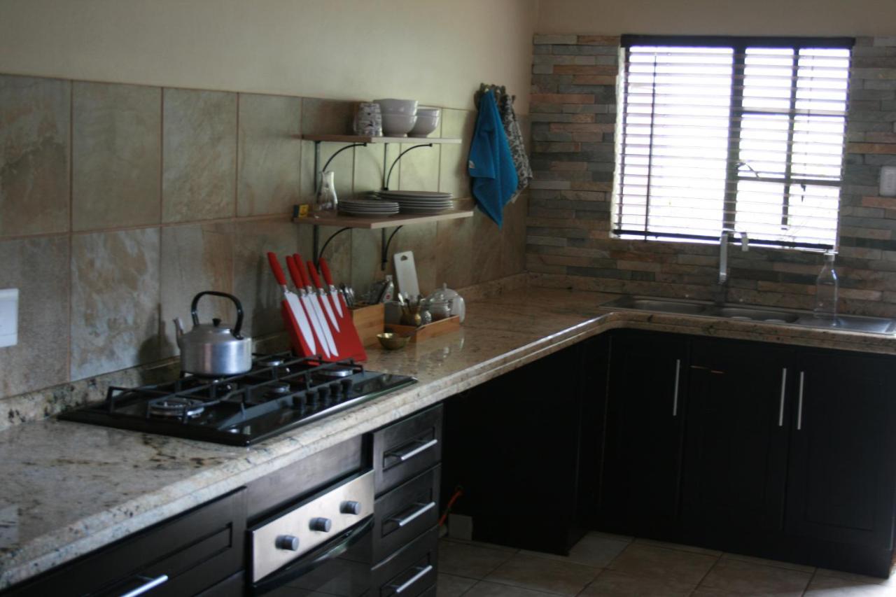 Douglas Villas Tzaneen Exteriör bild